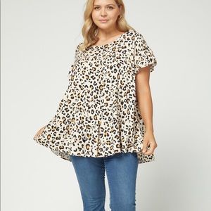 1X Plus Leopard Top EUC